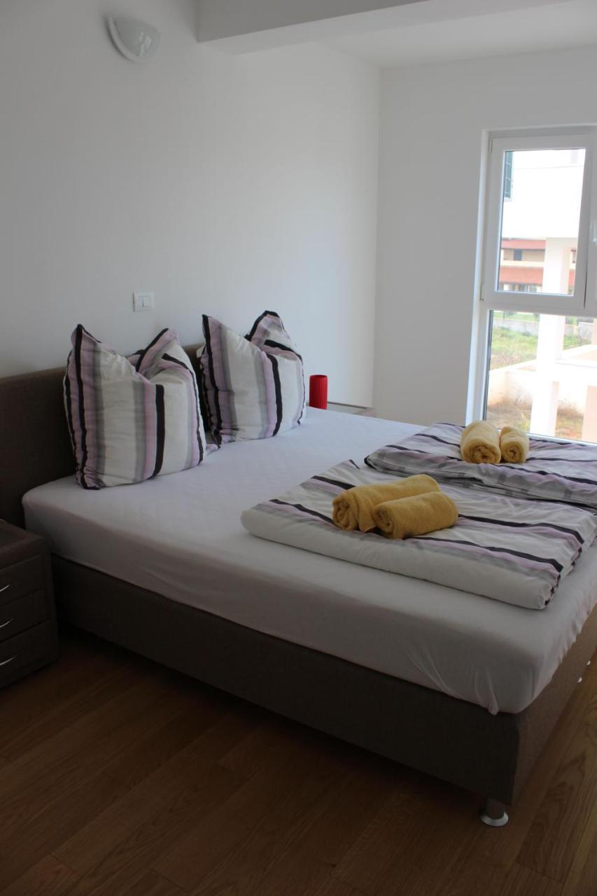 Apartmani Uwe Banjole Habitación foto